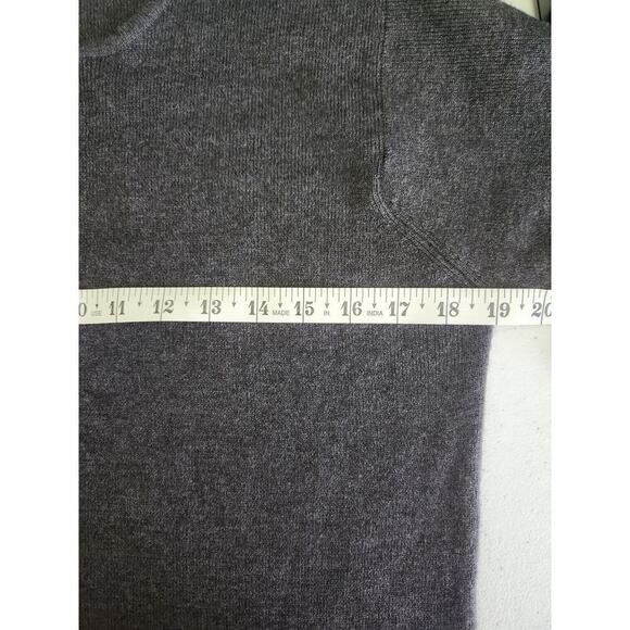 Emanuel Ungaro Vintage sweater sz M wool/cashmere old Money capsule Wardrobe - Picture 5 of 6